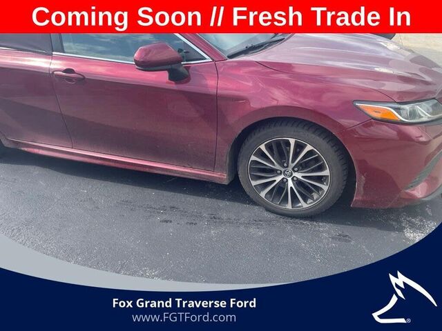 2018 Toyota Camry SE