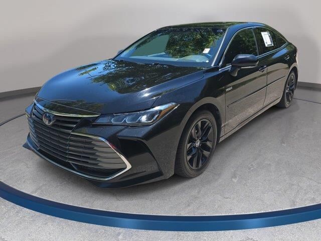 2019 Toyota Avalon Hybrid Limited