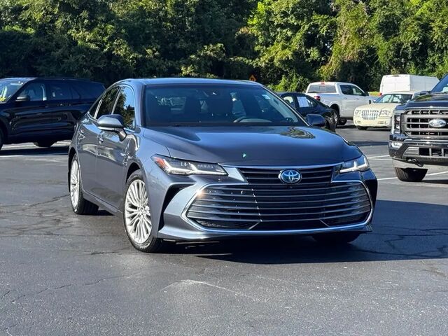 2019 Toyota Avalon Hybrid Limited