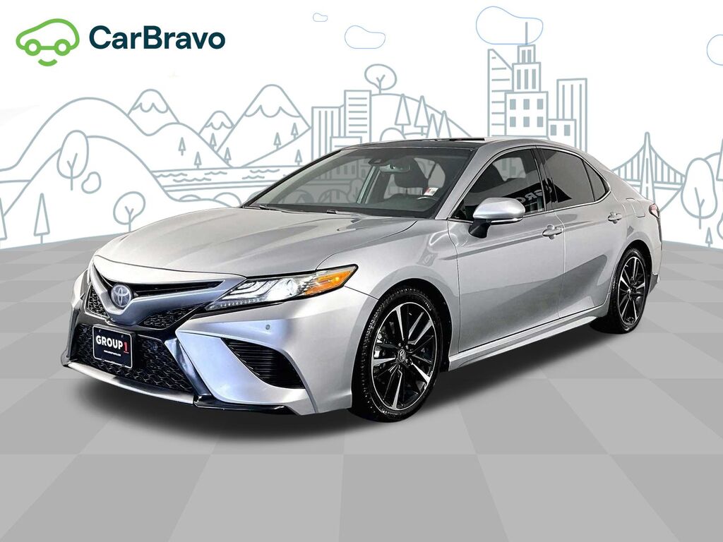 2018 Toyota Camry XSE — photo 1 of 7