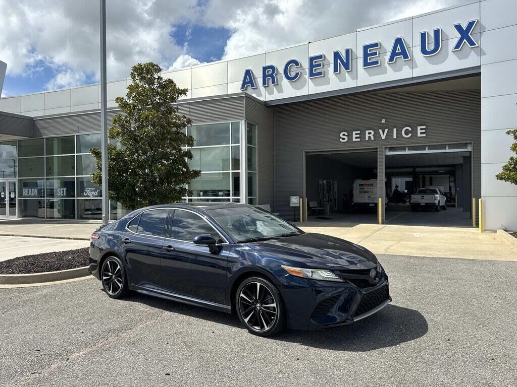 2018 Toyota Camry XSE — photo 1 of 1