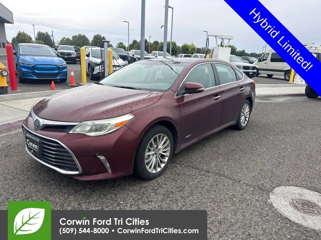 2017 Toyota Avalon Hybrid Limited — photo 1 of 10