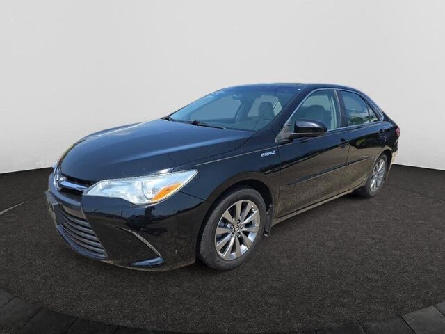 2017 Toyota Camry Hybrid XLE