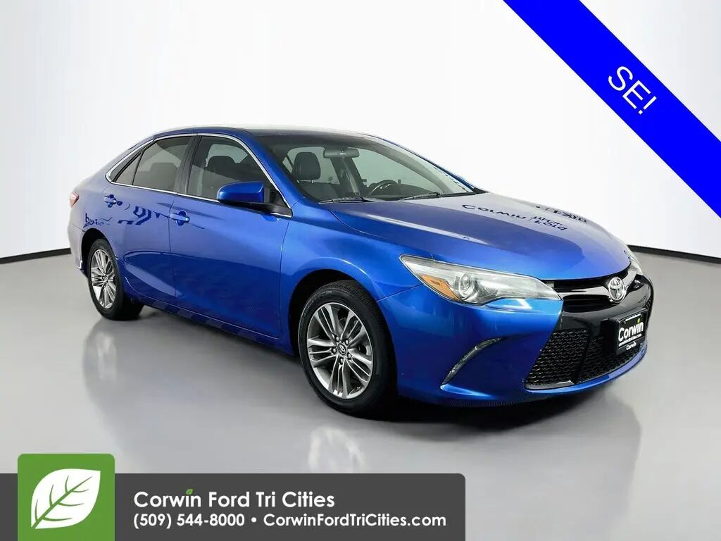 2017 Toyota Camry SE — photo 1 of 13