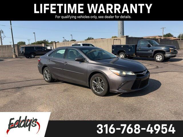 2016 Toyota Camry XLE