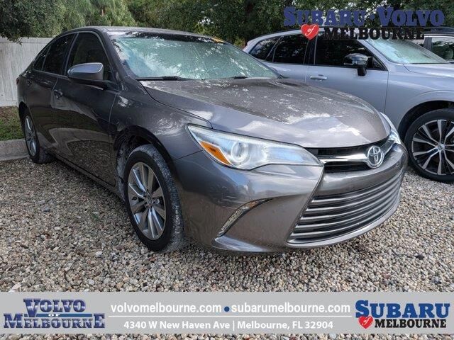 2016 Toyota Camry XLE — photo 1 of 13
