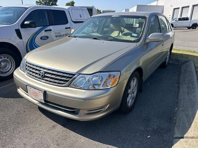 2004 Toyota Avalon XL