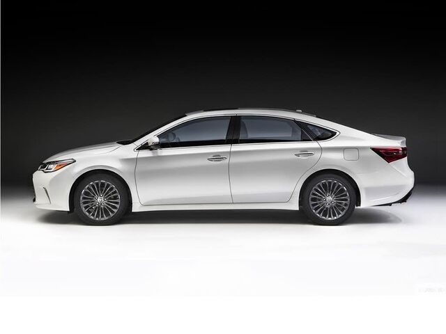 2016 Toyota Avalon XLE Plus