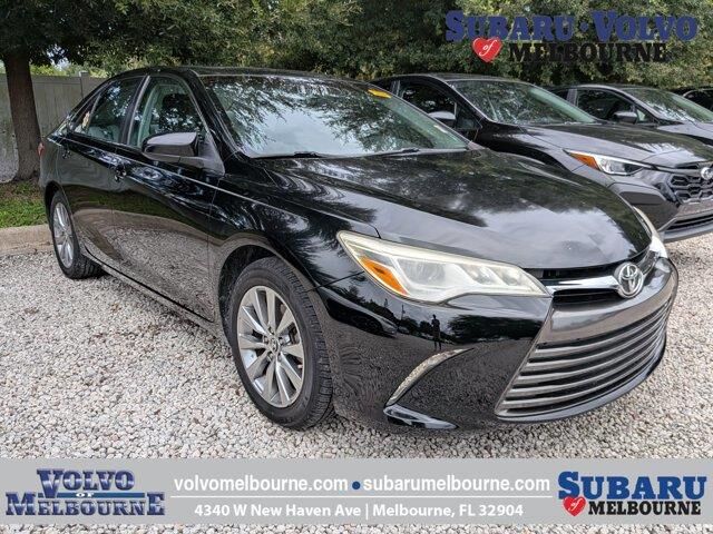 2015 Toyota Camry XSE V6 — photo 1 of 13