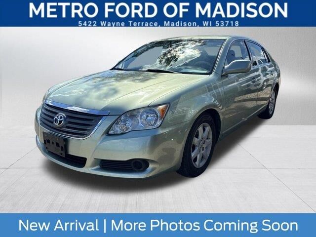 2010 Toyota Avalon XLS