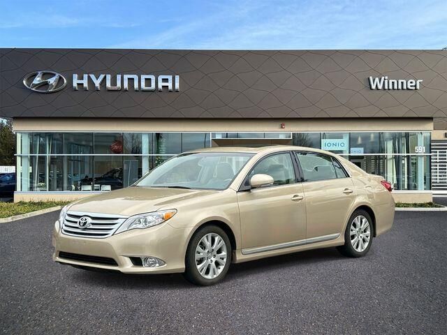 2011 Toyota Avalon Base
