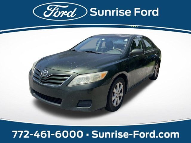2010 Toyota Camry LE