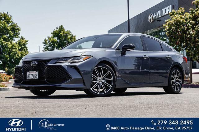 2019 Toyota Avalon Touring