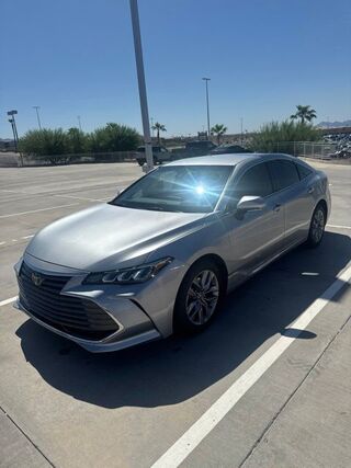 2019 Toyota Avalon XLE