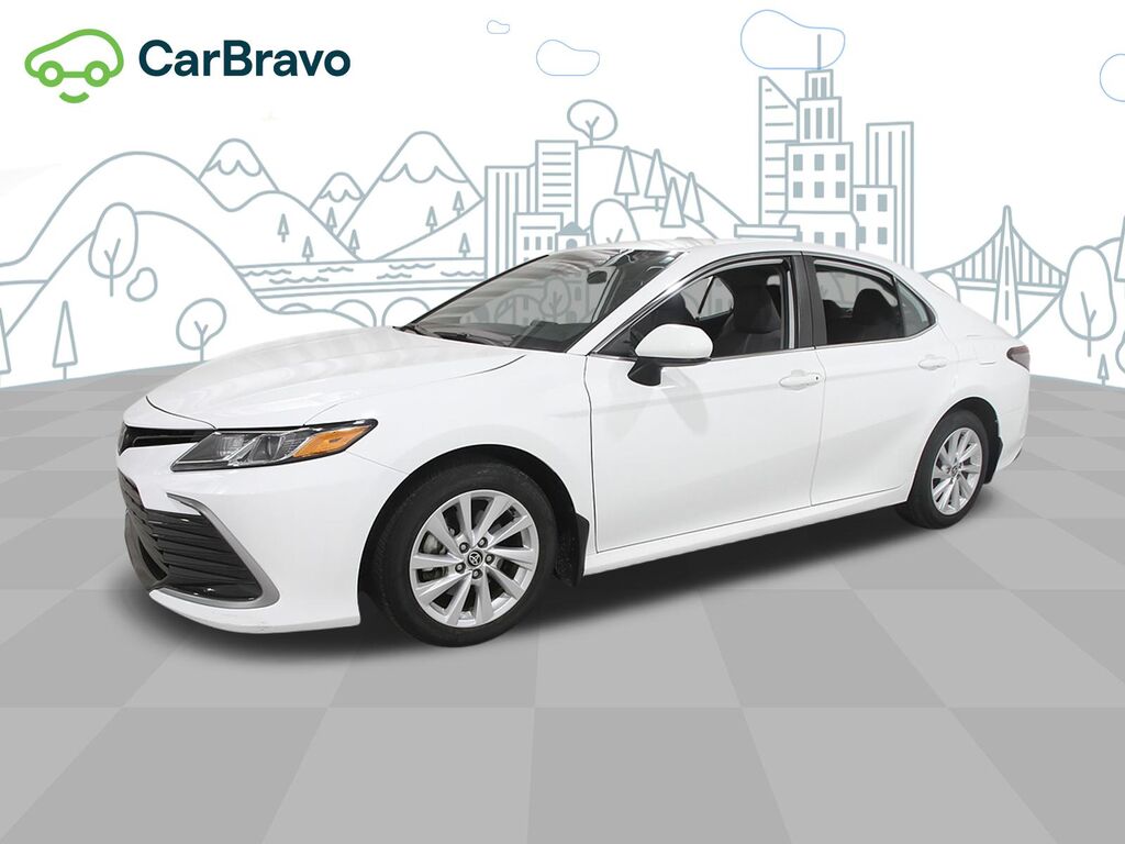 2024 Toyota Camry LE — photo 1 of 7