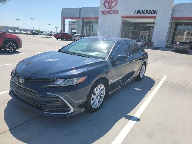 2021 Toyota Camry LE