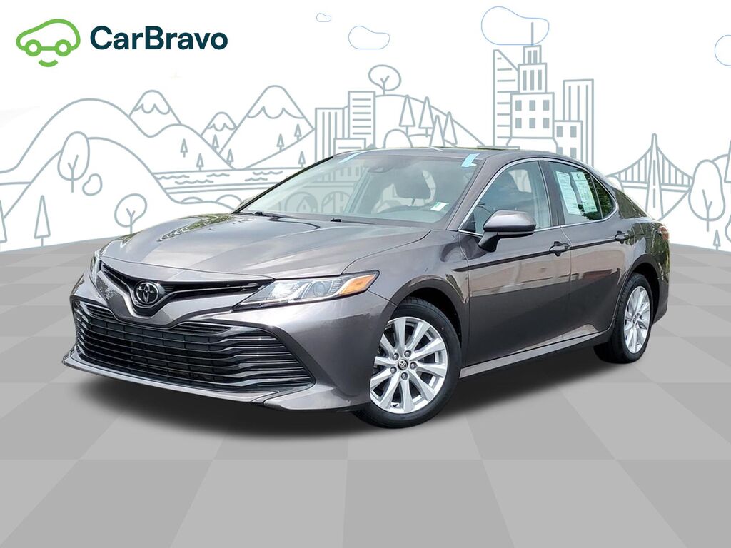 2020 Toyota Camry LE AWD — photo 1 of 6