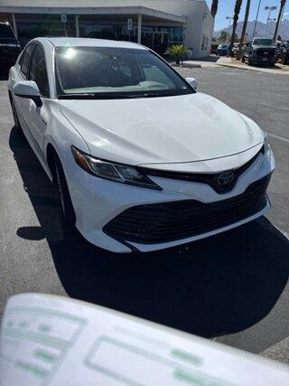 2020 Toyota Camry Hybrid LE