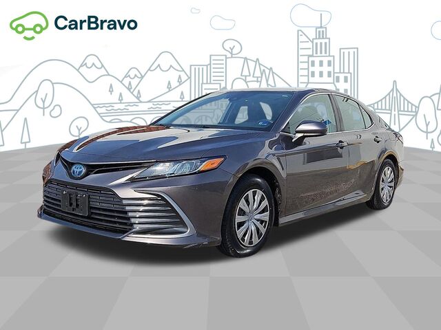2022 Toyota Camry LE Hybrid