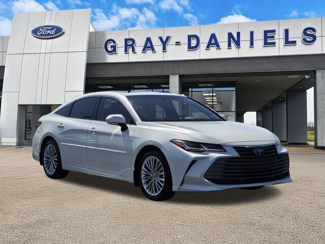 2021 Toyota Avalon Hybrid Limited