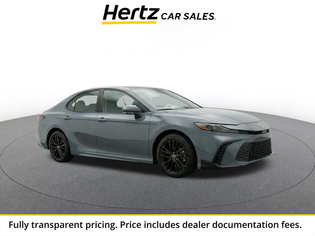 2026 Toyota Camry LE — photo 1 of 11