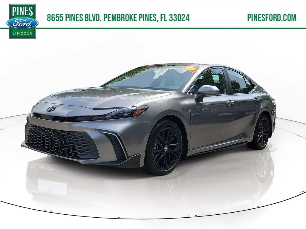 2026 Toyota Camry SE