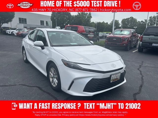 2025 Toyota Camry LE