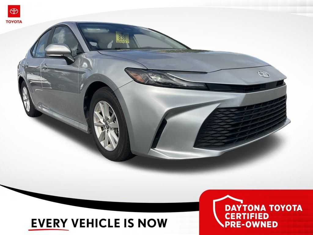 2025 Toyota Camry LE — photo 1 of 10