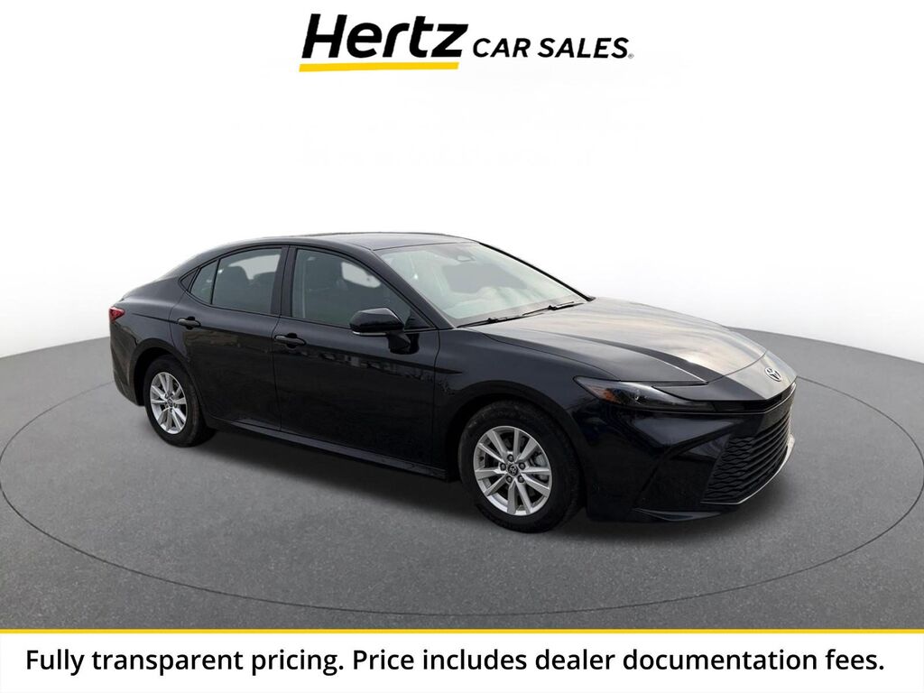 2025 Toyota Camry LE — photo 1 of 2