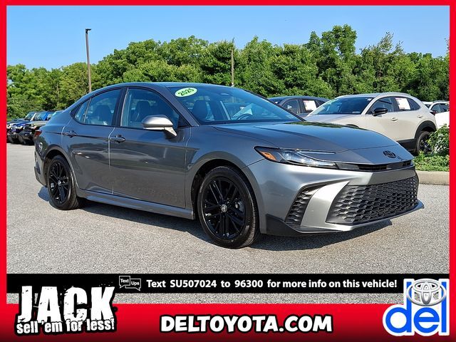 2025 Toyota Camry SE