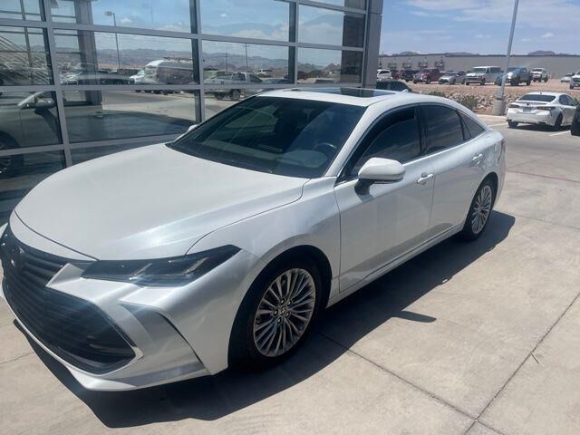 2022 Toyota Avalon Limited
