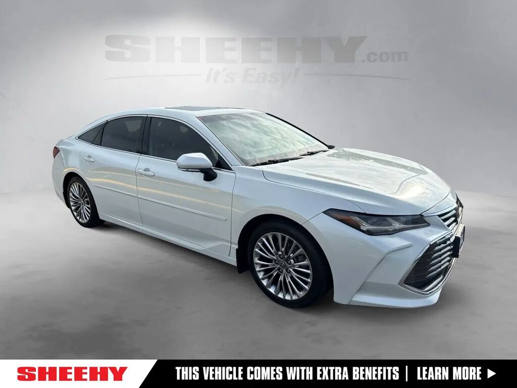 2021 Toyota Avalon Limited — photo 1 of 13