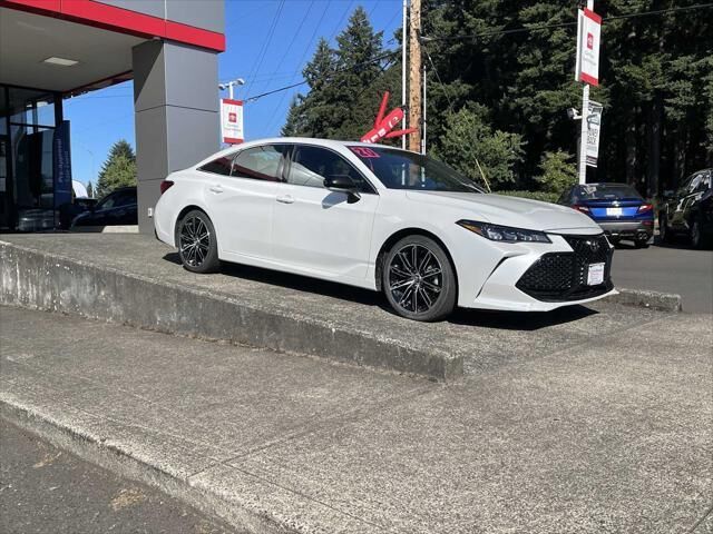 2020 Toyota Avalon XSE