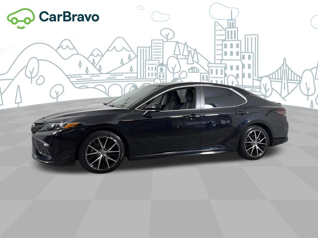 2021 Toyota Camry SE — photo 1 of 7