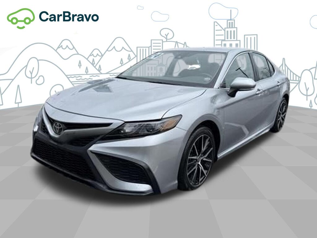 2024 Toyota Camry SE — photo 1 of 6