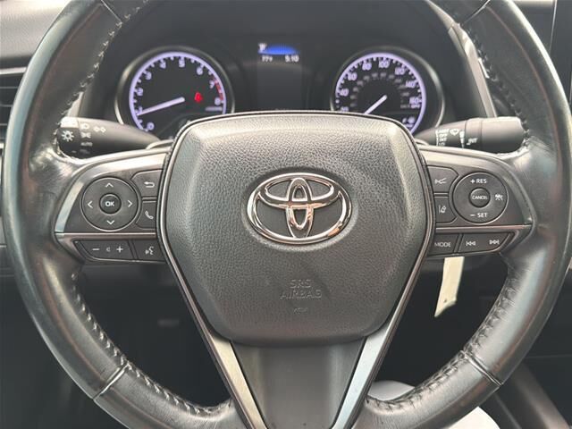 2023 Toyota Camry SE — photo 1 of 13