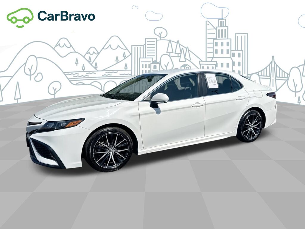 2023 Toyota Camry SE — photo 1 of 7