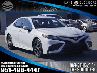 2024 Toyota Camry SE