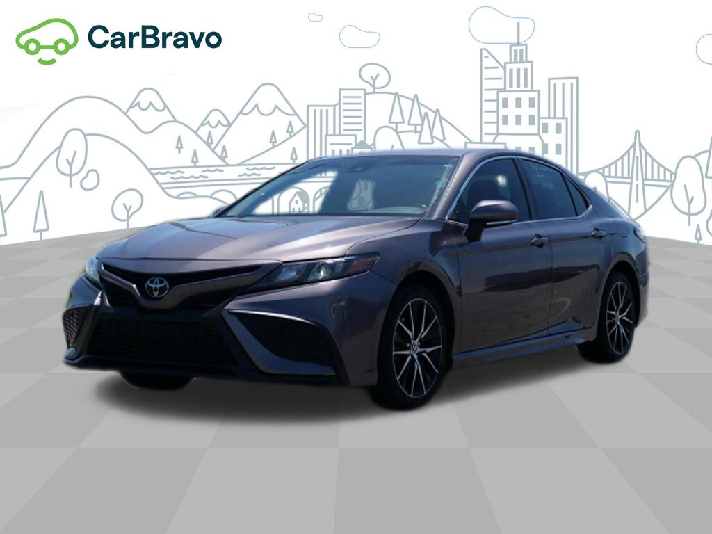 2024 Toyota Camry SE — photo 1 of 7