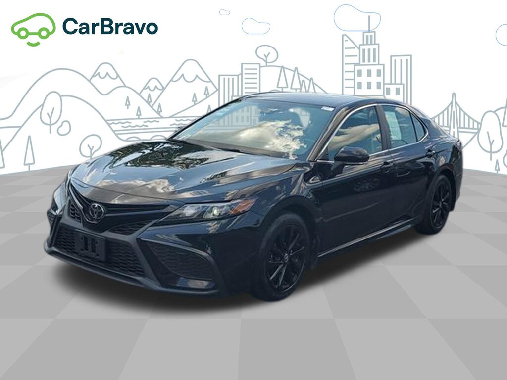 2024 Toyota Camry SE — photo 1 of 6