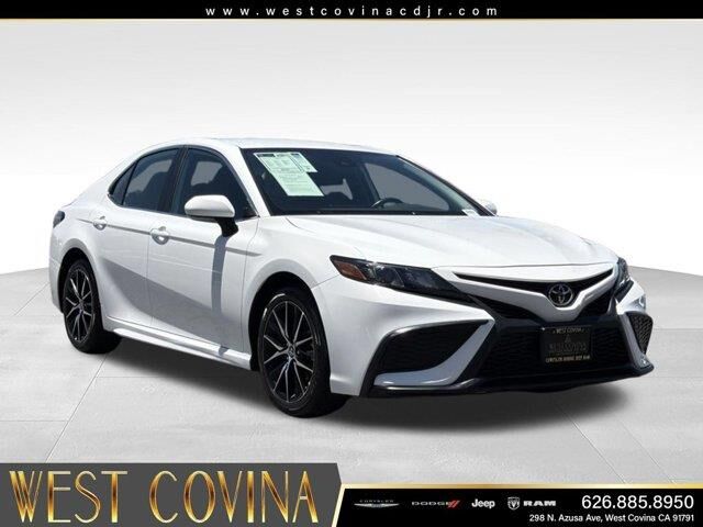 2024 Toyota Camry SE Nightshade
