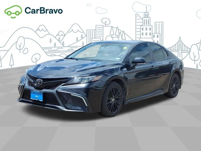 2022 Toyota Camry SE Nightshade Edition