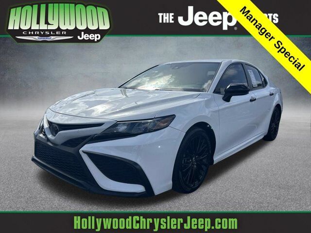 2021 Toyota Camry SE Nightshade