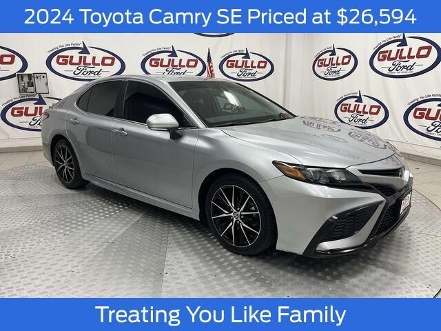 2024 Toyota Camry SE