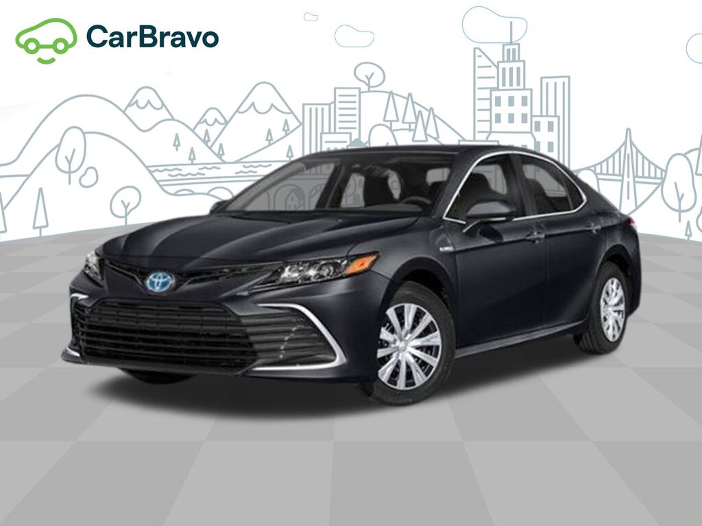 2021 Toyota Camry XSE Hybrid — photo 1 of 7