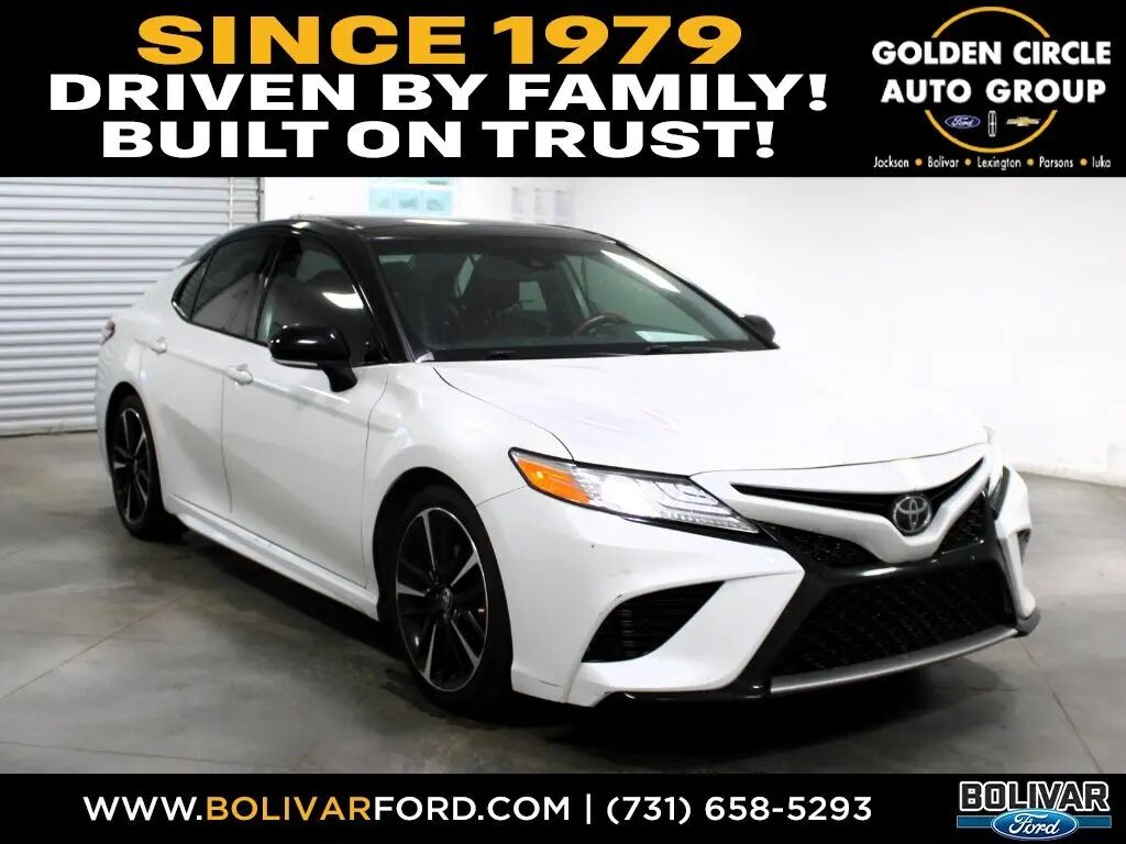 2020 Toyota Camry XSE — photo 1 of 13