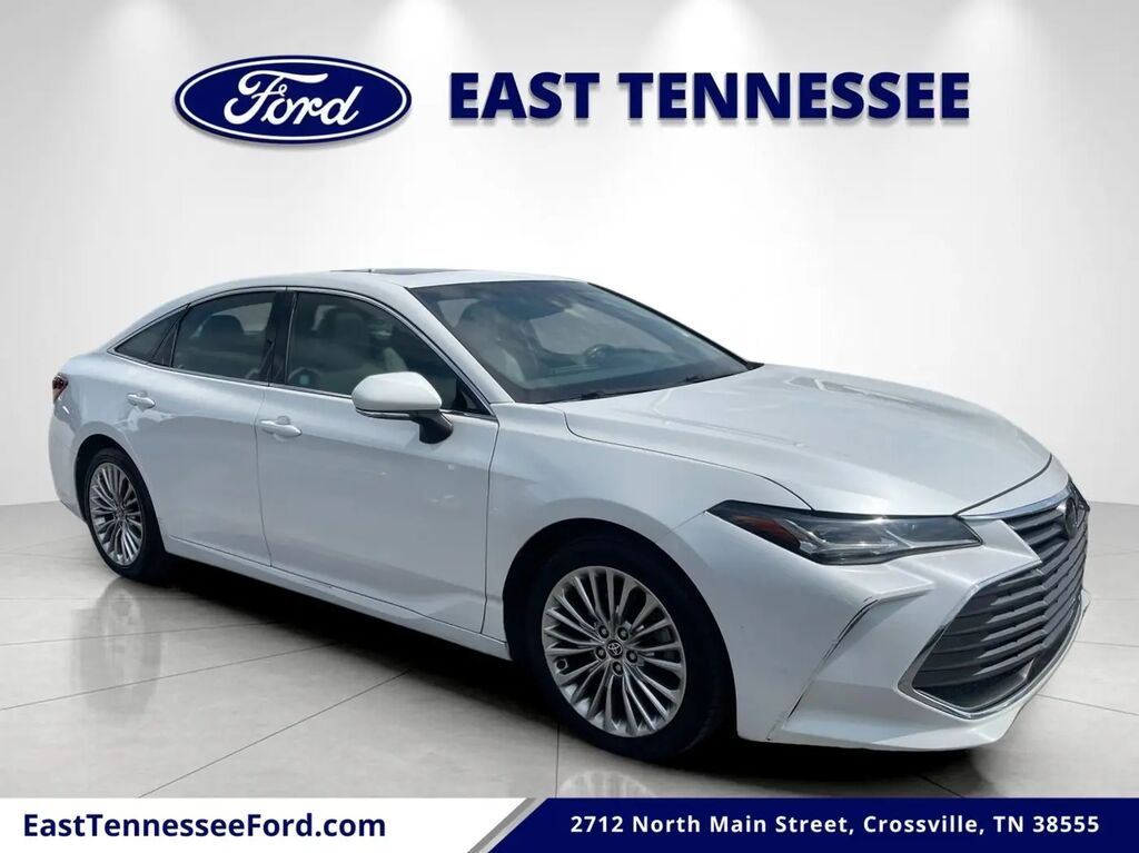 2021 Toyota Avalon Limited — photo 1 of 12