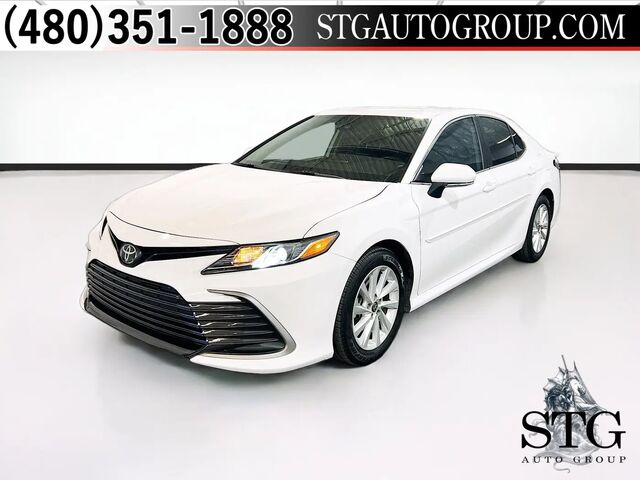 2024 Toyota Camry LE