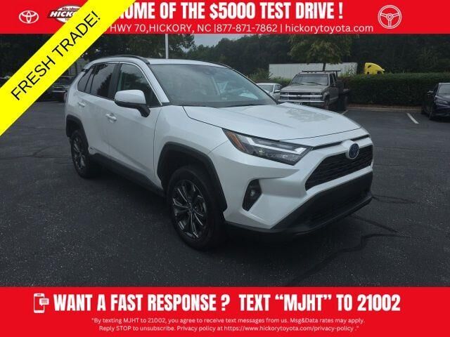 2023 Toyota RAV4 Hybrid XLE Premium