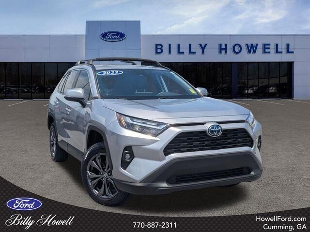 2022 Toyota RAV4 Hybrid XLE Premium